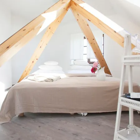 Luscher & Matiesen Muhu Winehouse فندق *