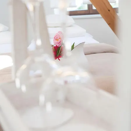 Luscher & Matiesen Muhu Winehouse Liiva (Saaremaa)