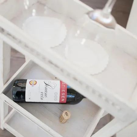 Luscher & Matiesen Muhu Winehouse Liiva (Saaremaa)