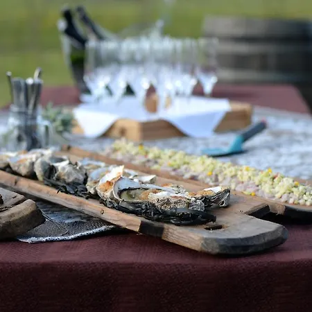 Luscher & Matiesen Muhu Winehouse