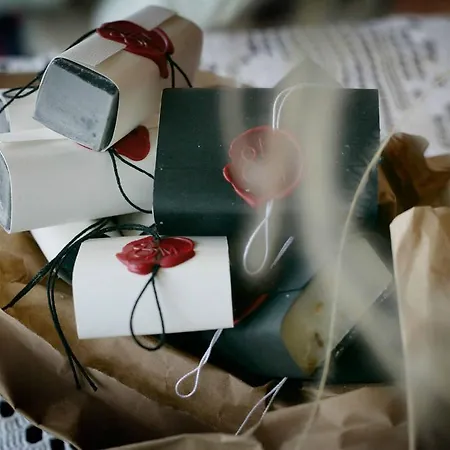 Luscher & Matiesen Muhu Winehouse *