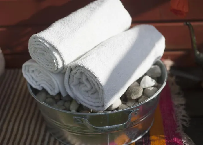 Luscher & Matiesen Muhu Winehouse * Liiva (Saaremaa)