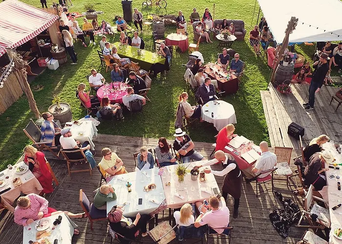 Luscher & Matiesen Muhu Winehouse