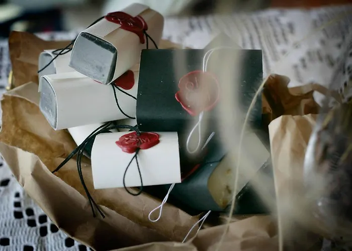 Luscher & Matiesen Muhu Winehouse *